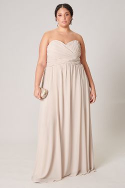 Beloved Ruched Sweetheart Convertible Dress Curve - CHAMPAGNE